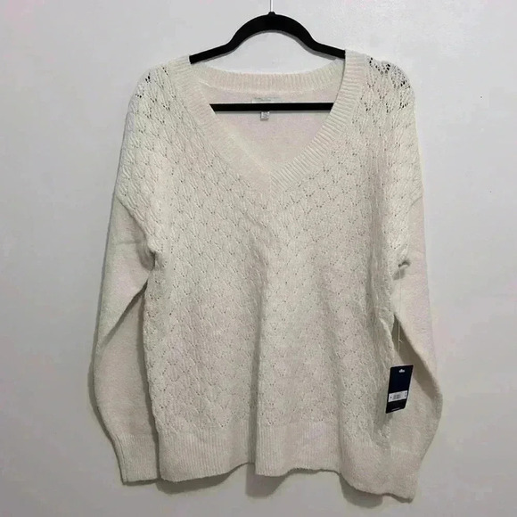 BNWT Lucky Brand Women’s v-neck Sweater size M in  Cream - Picture 2 of 4